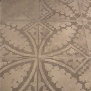 Meet your Posher, Thea